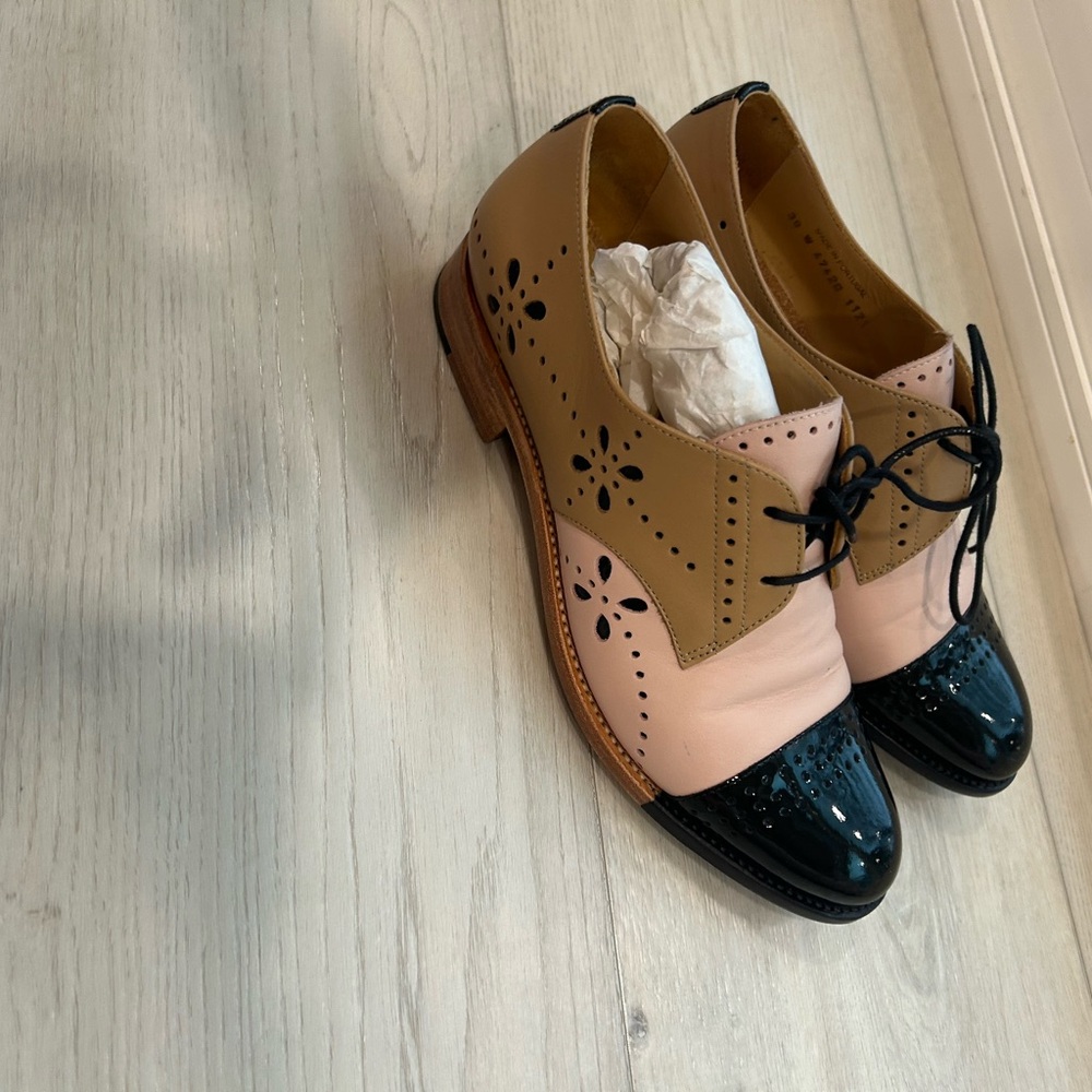 Women’s Leather Oxford Shoes Size 39 Wide - Picture 4 of 9
